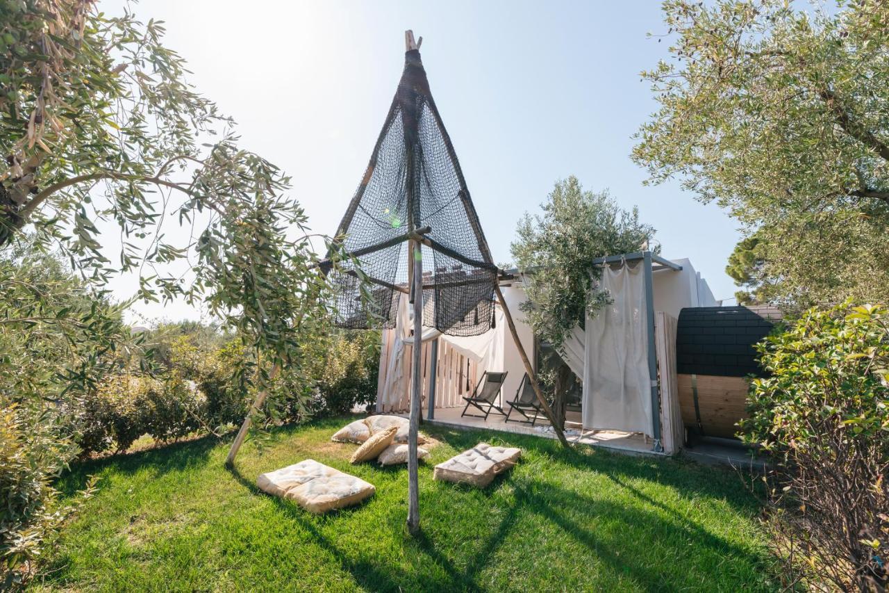 Cocooning Suites By Blue Carpet Pefkochori Buitenkant foto