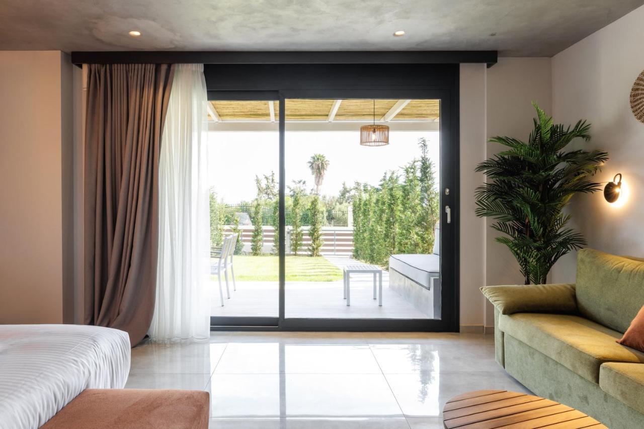 Cocooning Suites By Blue Carpet Pefkochori Buitenkant foto